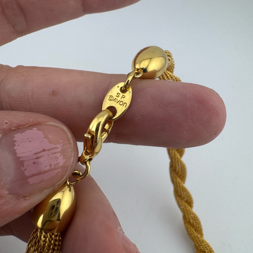 Avon Vintage Rope style Elegant Gold‎ Tone Braided Jewelry Set Clip on Earrings - Picture 7 of 8